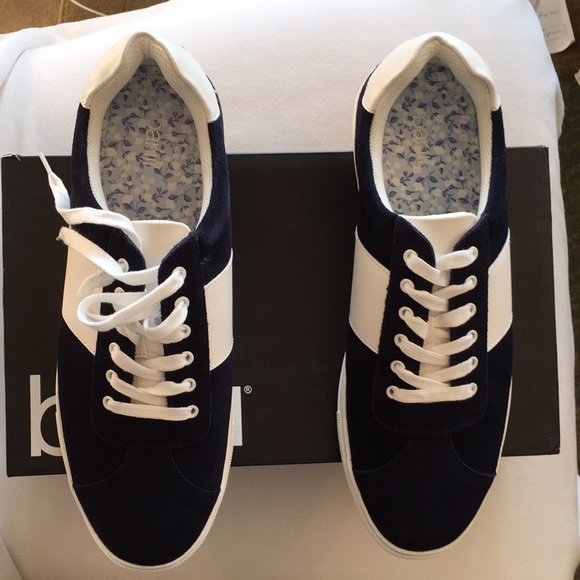 Other - Bar lll Mens Keagan Navy Sneakers Size 11. 10.5